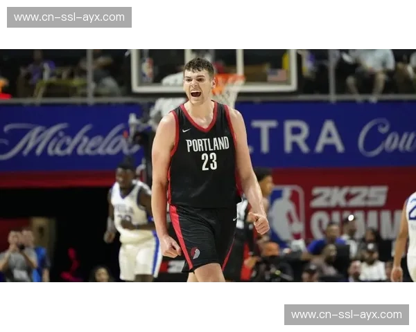 开拓者克林根大号准三双数据 23分18篮板7助攻新秀价值